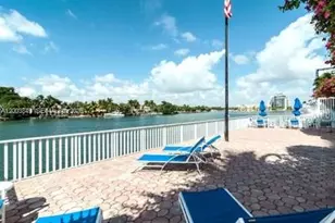 5700 Collins Ave, Miami Beach, FL 33140 - Photo 33