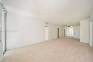 5700 Collins Ave, Miami Beach, FL 33140 - Photo 13
