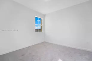 2619 SE 28th Dr, Homestead, FL 33035 - Photo 13