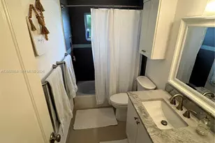18620 NW 47th Ct, Miami Gardens, FL 33055 - Photo 21
