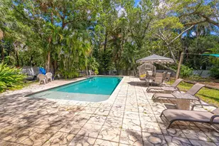 2221 SW 28th Way, Fort Lauderdale, FL 33312 - Photo 5