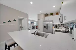 2623 SE 11th St, Homestead, FL 33035 - Photo 9