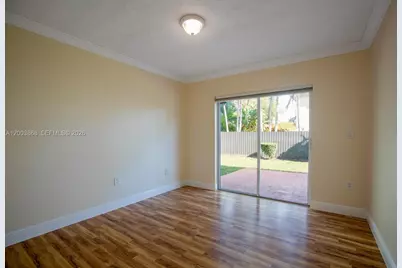 15831 SW 101st St, Miami, FL 33196 - Photo 13