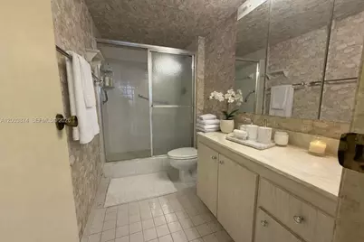 600 Three Islands Blvd #1707, Hallandale Beach, FL 33009 - Photo 29