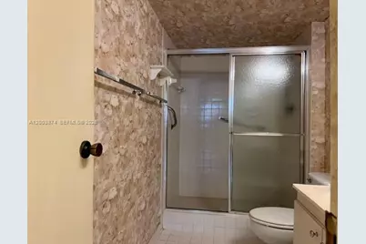 600 Three Islands Blvd #1707, Hallandale Beach, FL 33009 - Photo 31