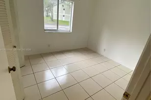 514 Gardens Dr, Pompano Beach, FL 33069 - Photo 9