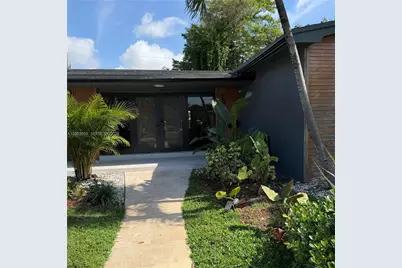 1951 NE 187th Dr, North Miami Beach, FL 33179 - Photo 25