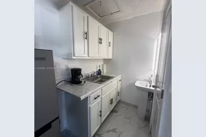 15761 SW 42nd Ter #1, Miami, FL 33185 - Photo 7