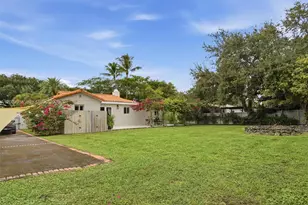 565 South Dr, Miami Springs, FL 33166 - Photo 45
