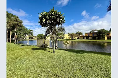9251 NW 14th Ct #257, Pembroke Pines, FL 33024 - Photo 31