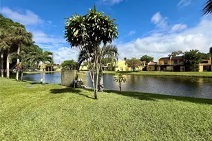 9251 NW 14th Ct, Pembroke Pines, FL 33024 - Photo 31