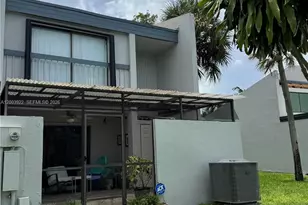 9251 NW 14th Ct, Pembroke Pines, FL 33024 - Photo 29