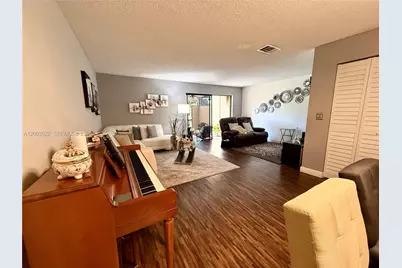 9251 NW 14th Ct #257, Pembroke Pines, FL 33024 - Photo 11