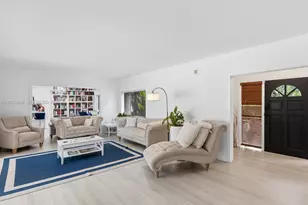 5000 Riviera Dr, Coral Gables, FL 33146 - Photo 11