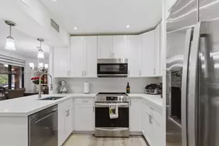 10790 NW 14th St, Plantation, FL 33322 - Photo 3