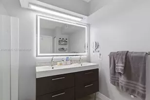 10790 NW 14th St, Plantation, FL 33322 - Photo 9