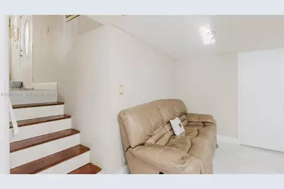 1300 NE 204th St #1300, Miami, FL 33179 - Photo 13