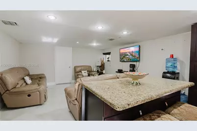 1300 NE 204th St #1300, Miami, FL 33179 - Photo 17