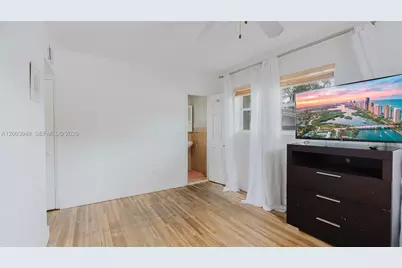 1300 NE 204th St #1300, Miami, FL 33179 - Photo 23