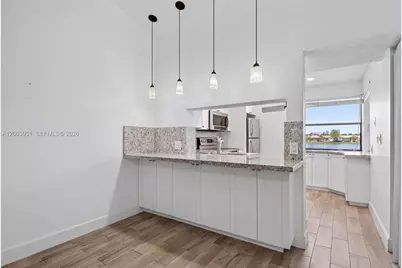 889 Hamilton Dr #889D, Homestead, FL 33034 - Photo 5
