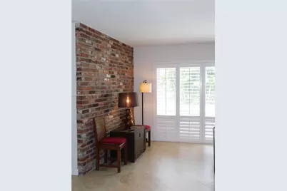 108 NE 30th St, Wilton Manors, FL 33334 - Photo 7