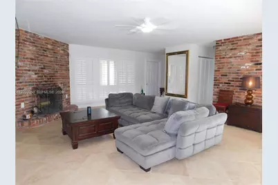 108 NE 30th St, Wilton Manors, FL 33334 - Photo 9