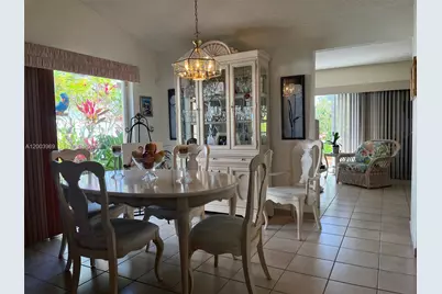 6061 SW 128th Ct, Miami, FL 33183 - Photo 5