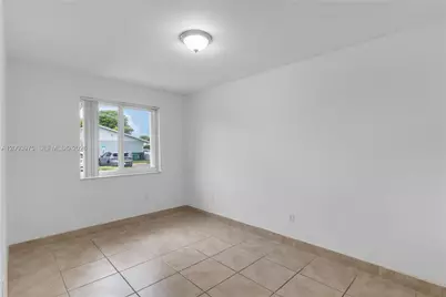 5655 SW 139th Pl, Miami, FL 33183 - Photo 9