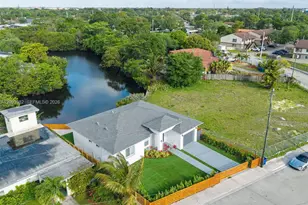 655 NW 24th Ave, Fort Lauderdale, FL 33311 - Photo 43