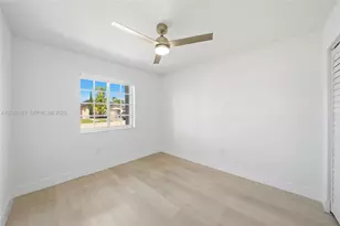 6136 NW 181st Terrace Cir W, Hialeah, FL 33015 - Photo 25