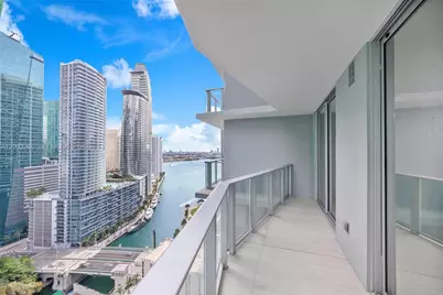 77 SE 5th Street #3005, Miami, FL 33131 - Photo 1