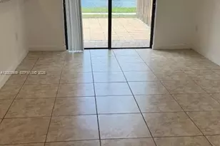 648 SE 32nd Ave, Homestead, FL 33033 - Photo 5