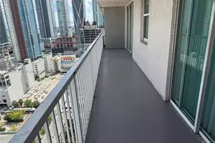 915 NW 1st Ave, Miami, FL 33136 - Photo 11