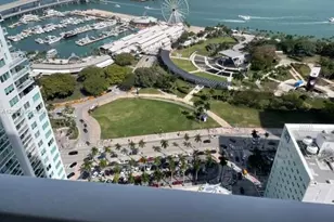 253 2nd St, Miami, FL 33132 - Photo 5