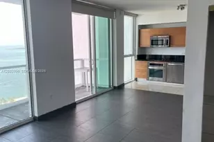 253 2nd St, Miami, FL 33132 - Photo 7