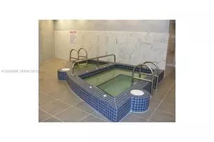 253 2nd St, Miami, FL 33132 - Photo 23