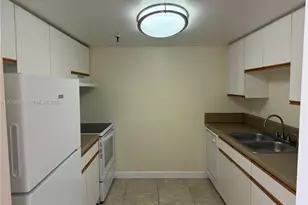915 NW 1st Ave, Miami, FL 33136 - Photo 5