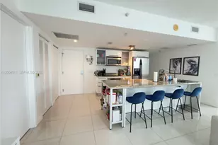185 SW 7th St, Miami, FL 33130 - Photo 5