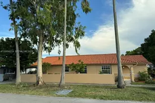 7599 W 4th Ct, Hialeah, FL 33014 - Photo 5