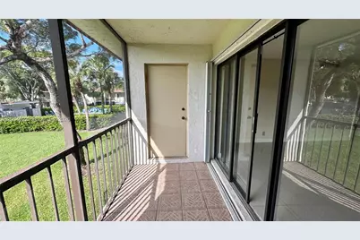 16210 Laurel Dr #203, Weston, FL 33326 - Photo 7