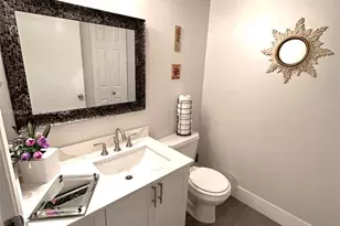 12551 SW 16th Ct, Pembroke Pines, FL 33027 - Photo 7