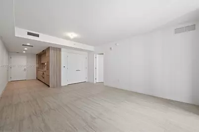 77 SE 5th Street #2614, Miami, FL 33131 - Photo 3