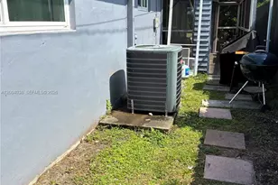 1440 NE 174th St, North Miami Beach, FL 33162 - Photo 33