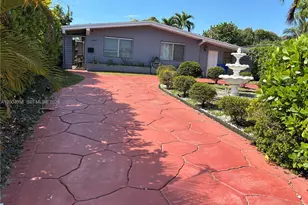 1440 NE 174th St, North Miami Beach, FL 33162 - Photo 9