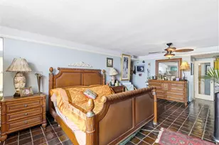 1800 NE 114th St, Miami, FL 33181 - Photo 19