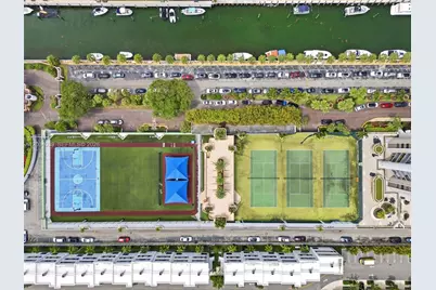 1800 NE 114th St #1505, Miami, FL 33181 - Photo 31