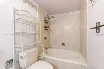 1800 NE 114th St #1505, Miami, FL 33181 - Photo 23