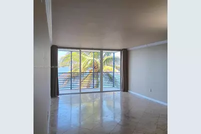 1075 NE Miami Gardens Dr #306, Miami, FL 33179 - Photo 1