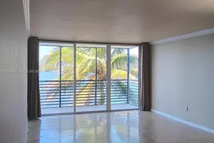 1075 NE Miami Gardens Dr, Miami, FL 33179 - Photo 1