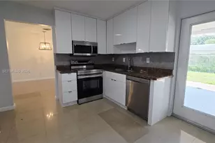 670 NE 179th Terrace, Miami, FL 33162 - Photo 5